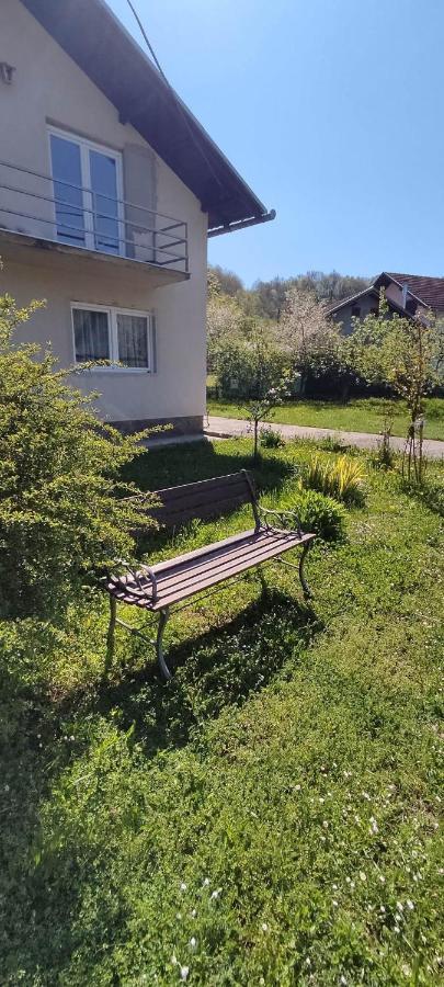 Kuca Za Odmor Una-Mia Кулен Вакуф Екстериор снимка